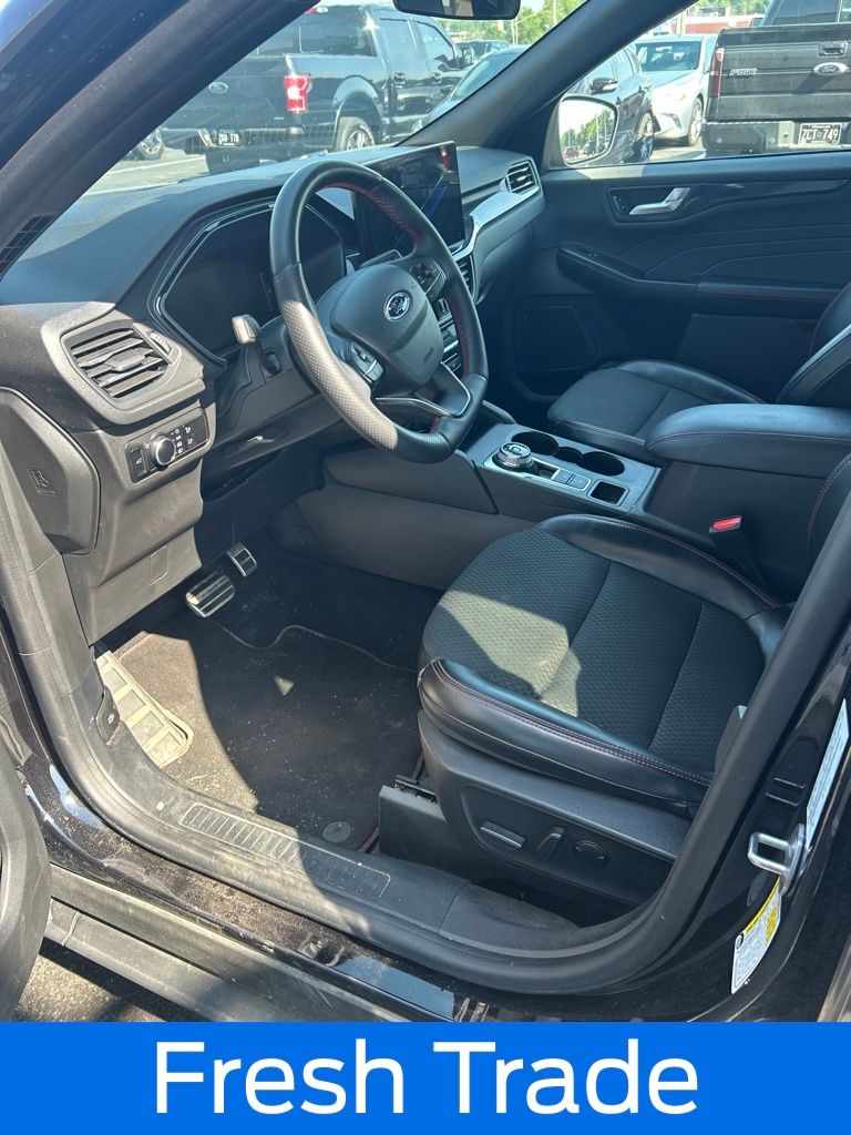 Agate Black Metallic 2023 Ford Escape SUV / Crossover All-Wheel Drive 8-Speed Automatic