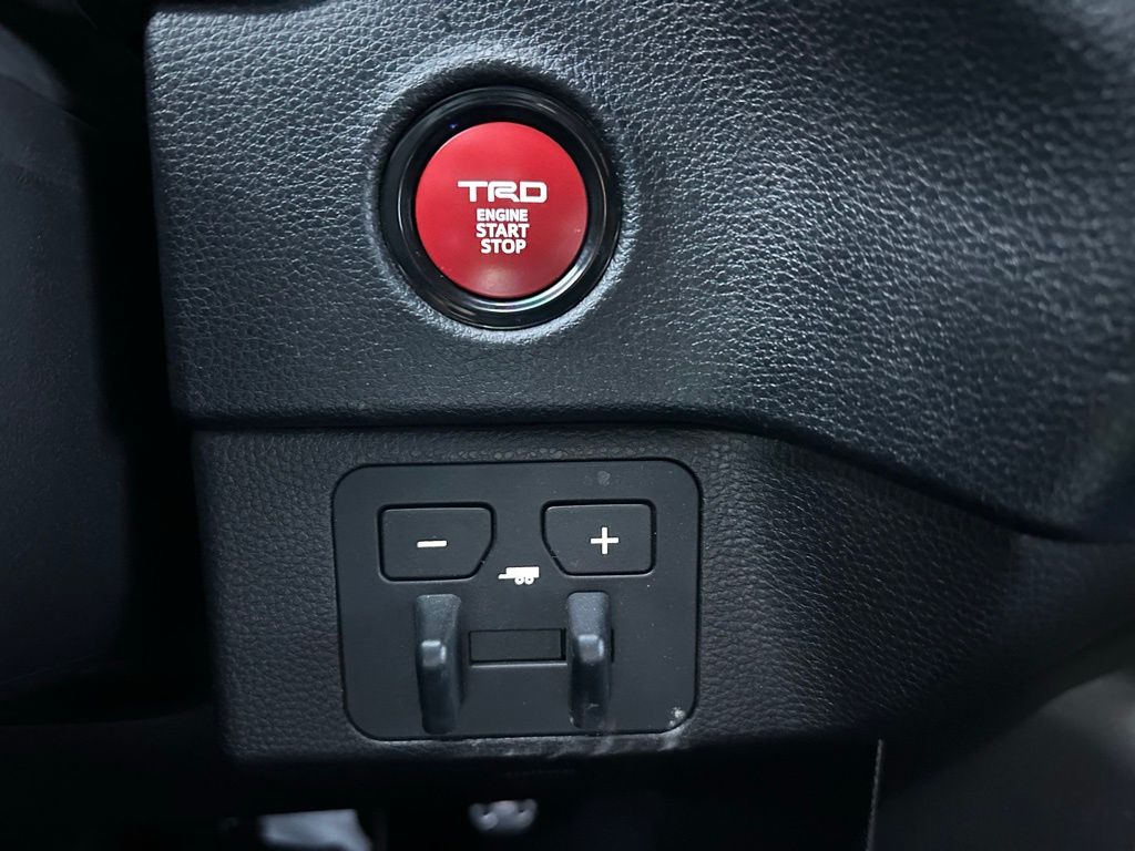 Thumbnail: 2025 Toyota Tundra - 29