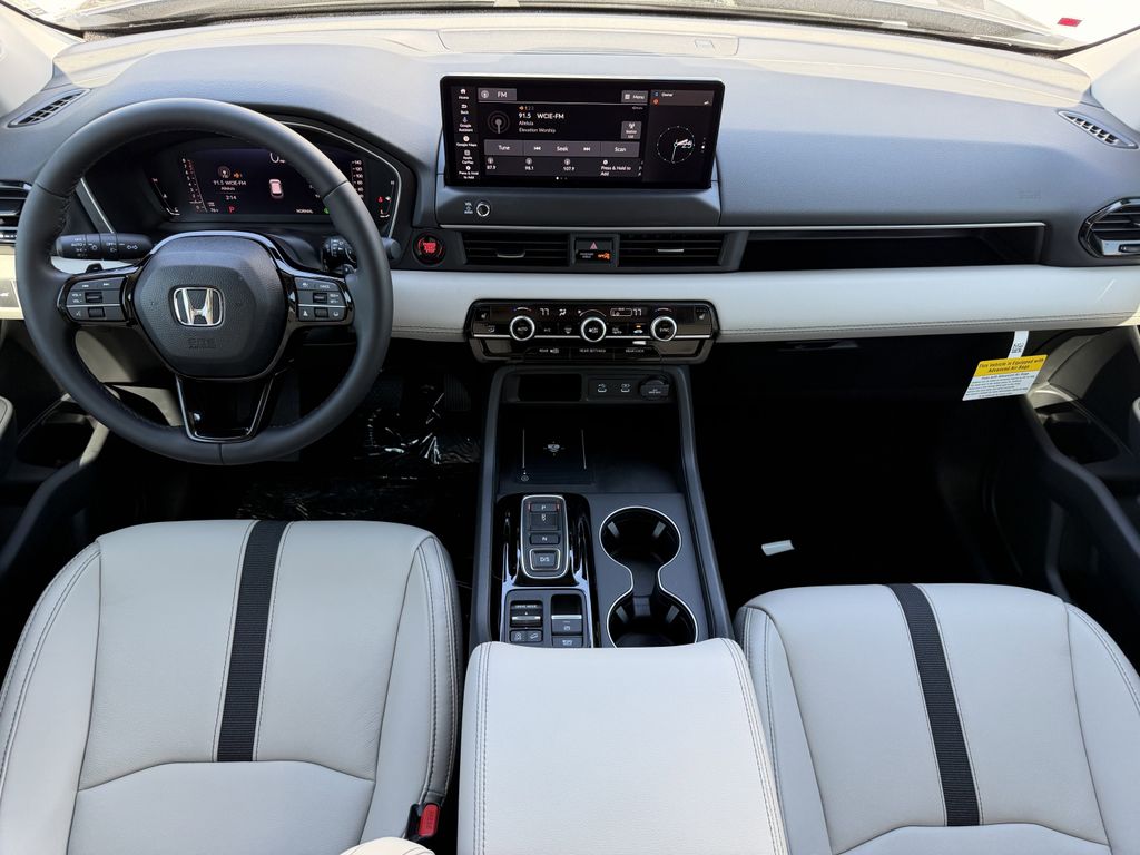 new 2026 Honda Pilot car, priced at $44,107