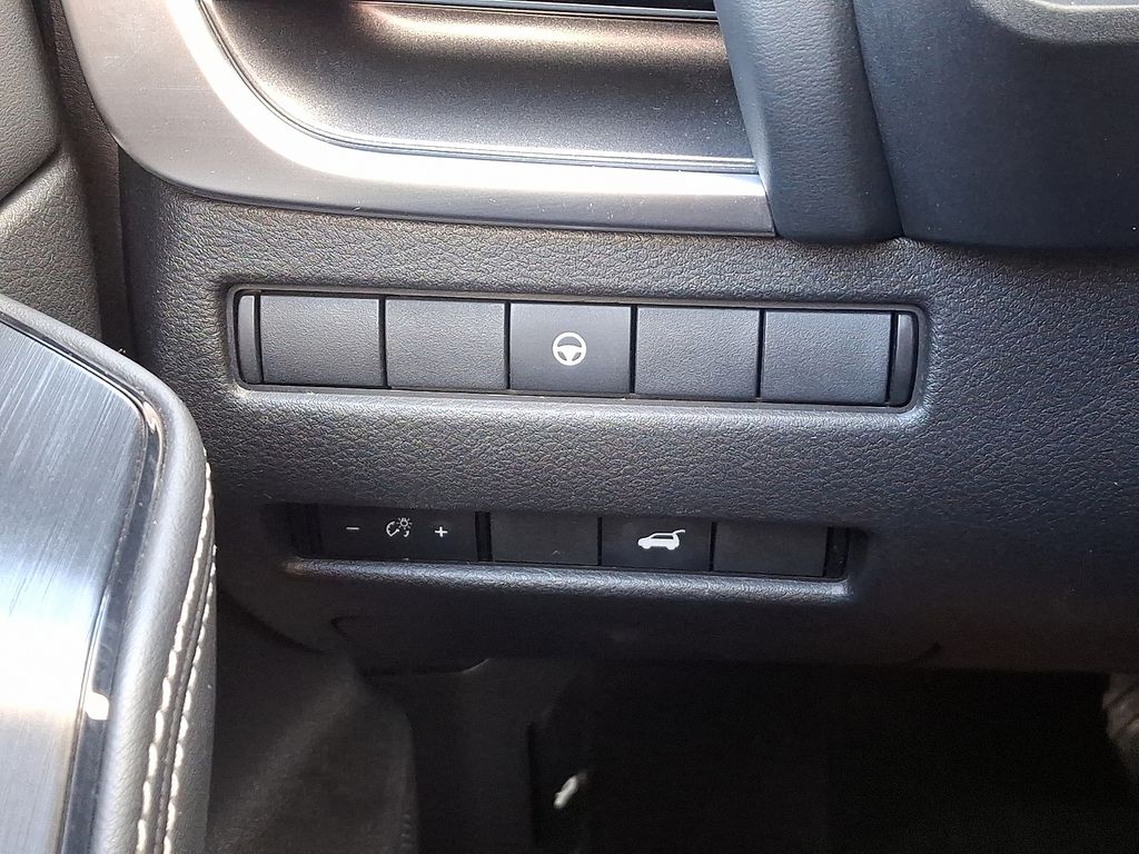 Thumbnail: 2021 Nissan Rogue - 24