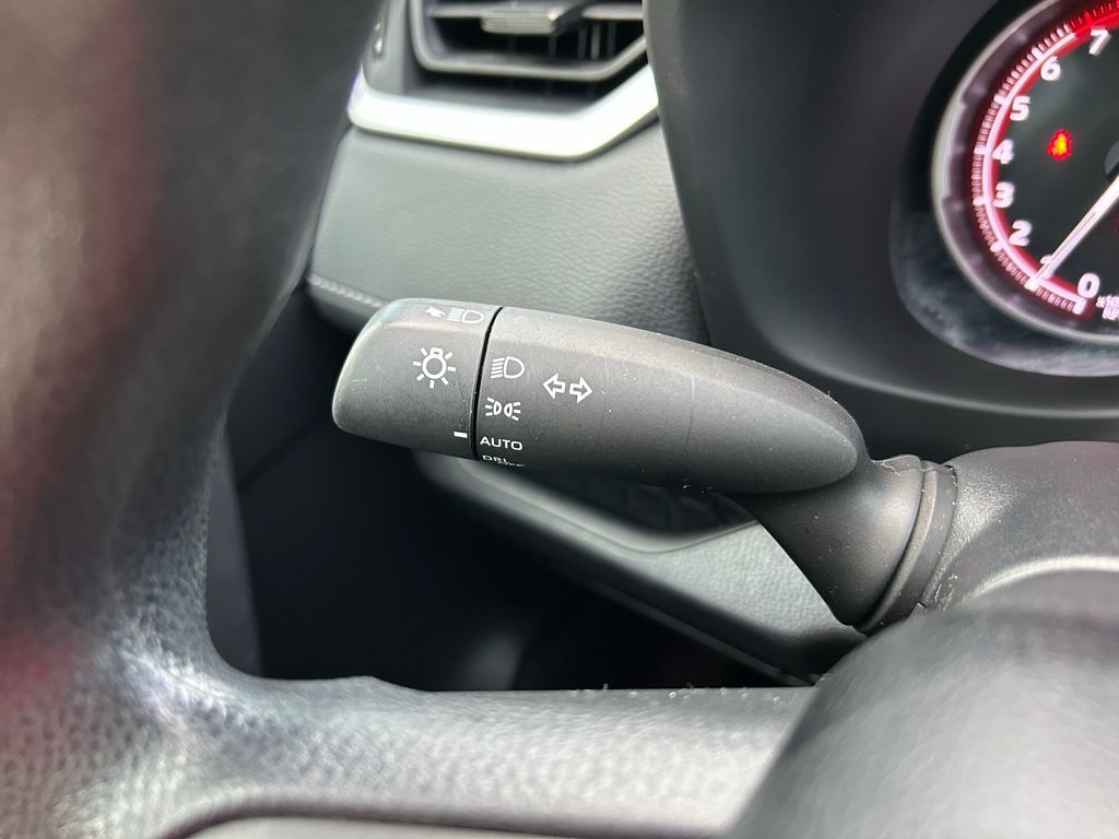 Thumbnail: 2024 Toyota RAV4 - 22