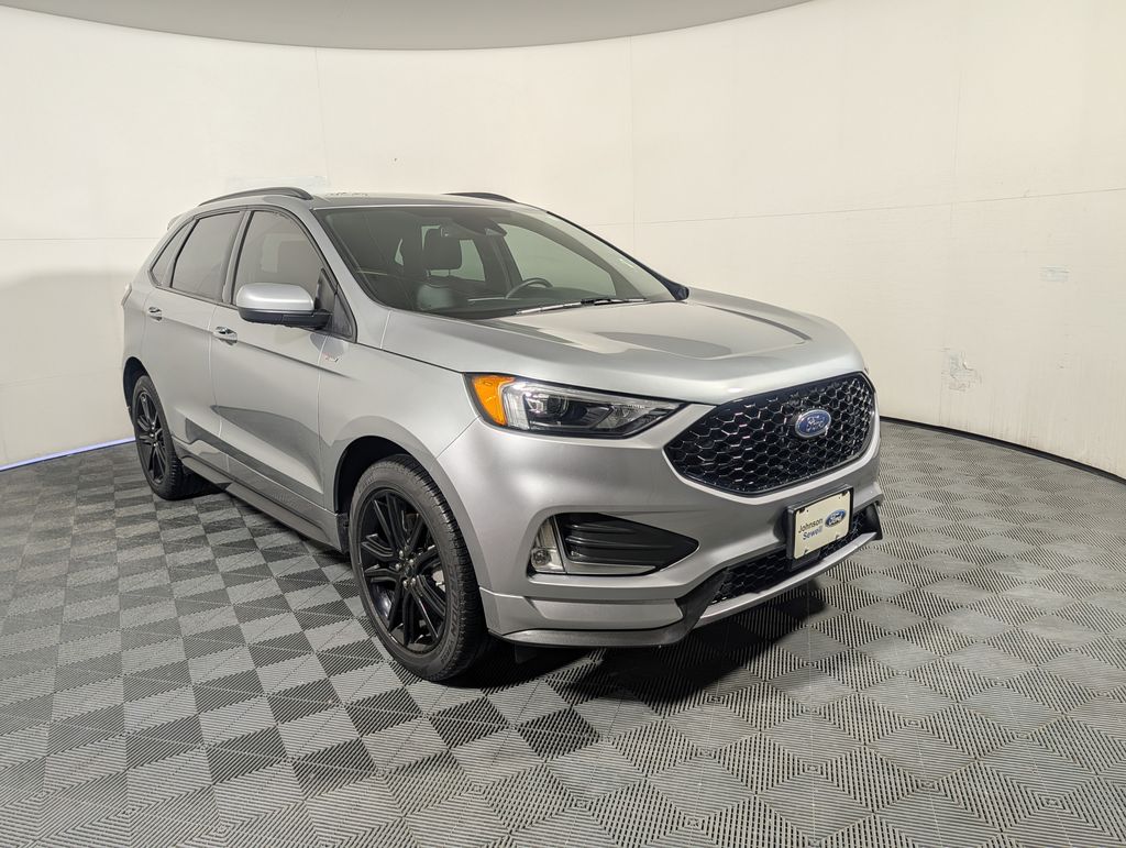 Iconic Silver Metallic 2024 Ford Edge SUV / Crossover All-Wheel Drive 8-Speed Automatic