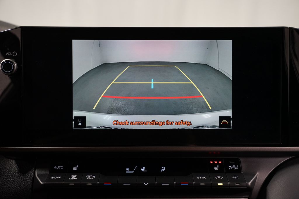 Thumbnail: 2025 Toyota Camry - 20