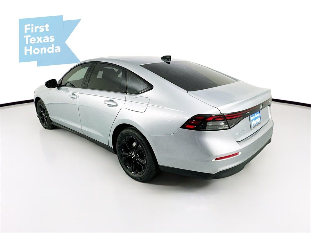 2025 Honda Accord SE photo