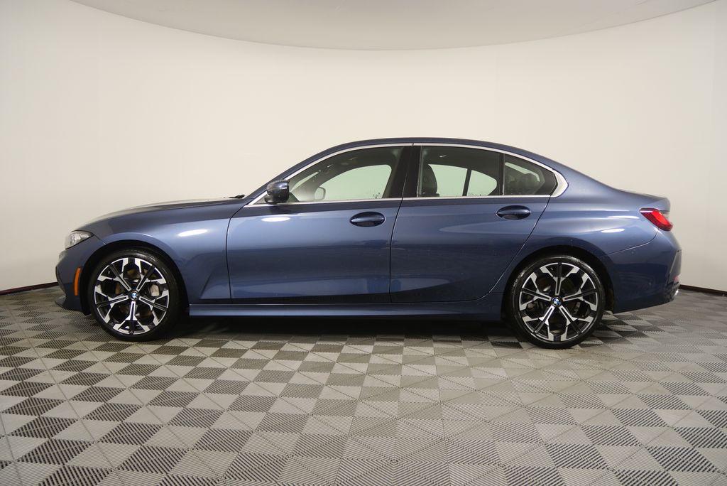 Thumbnail: 2025 BMW 3 Series - 6