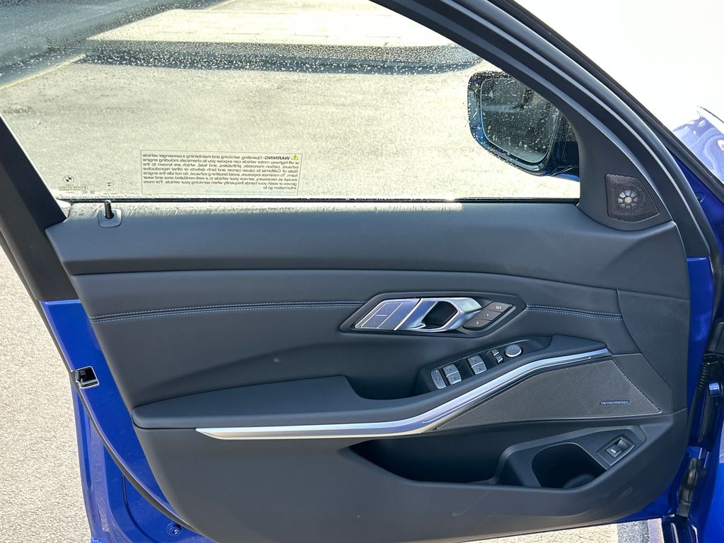 Thumbnail: 2026 BMW 3 Series - 11