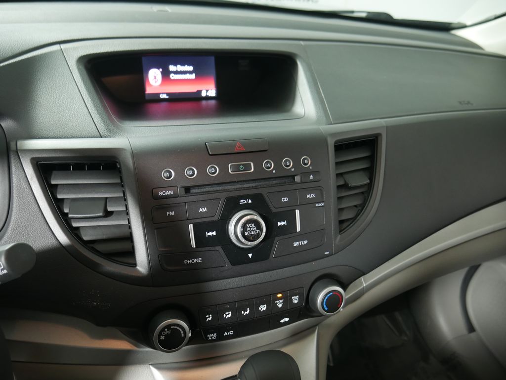 2014 Honda CR-V LX 24