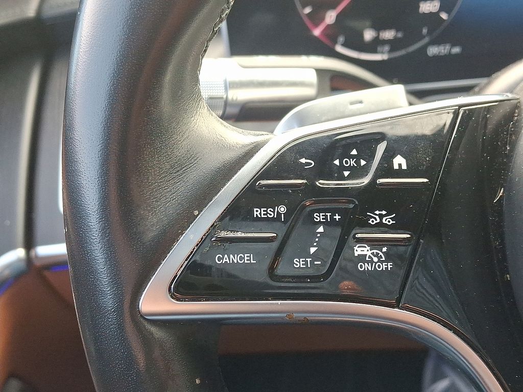 Thumbnail: 2023 Mercedes-Benz S-Class - 21