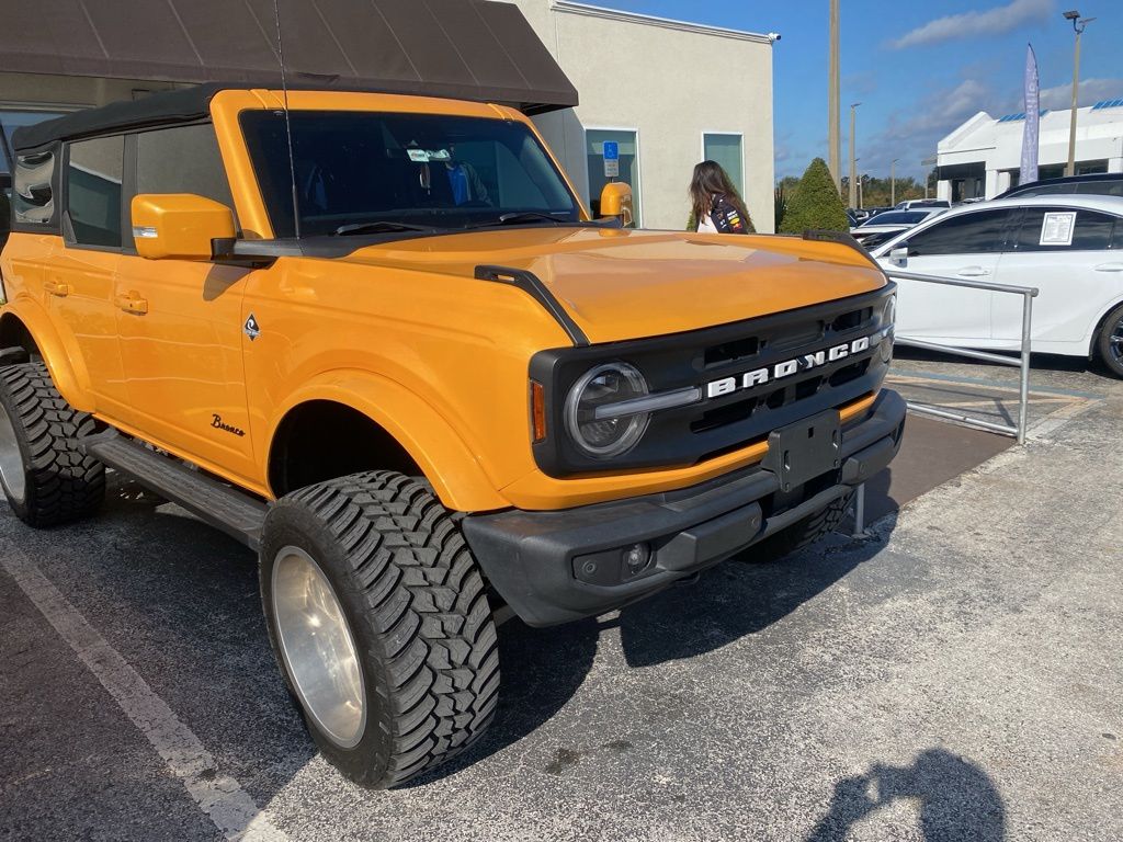 2021 Ford Bronco Outer Banks 3