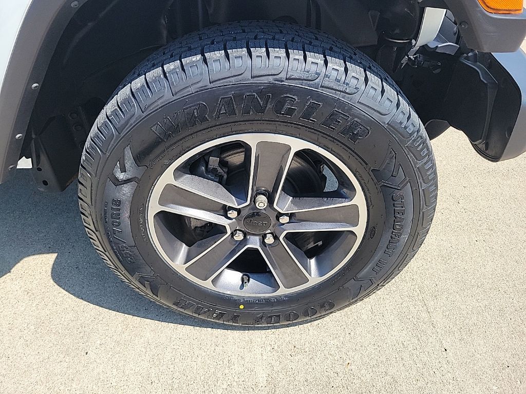 Used 2023 Jeep Wrangler SUV