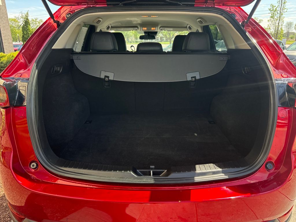 Used 2018 Red Mazda Touring image 29