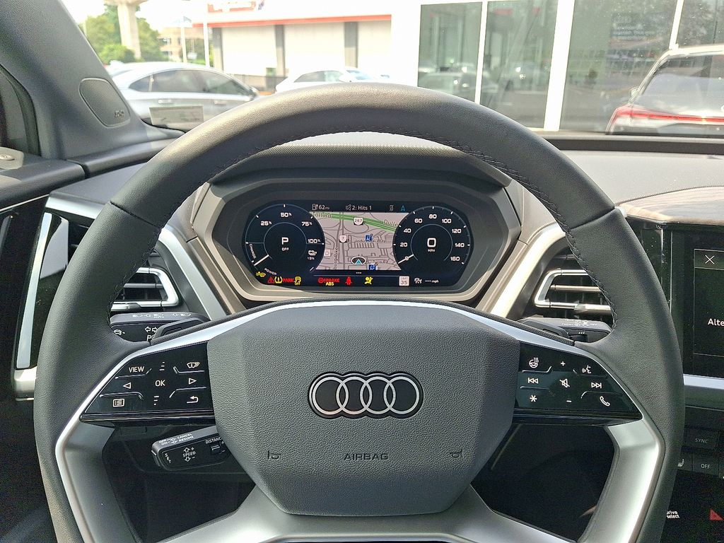 Thumbnail: 2025 Audi Q4 e-tron - 15