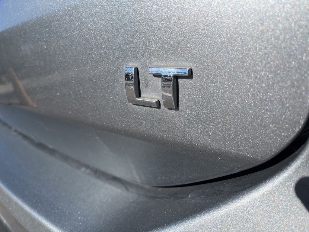 Thumbnail: 2023 Chevrolet Equinox - 9