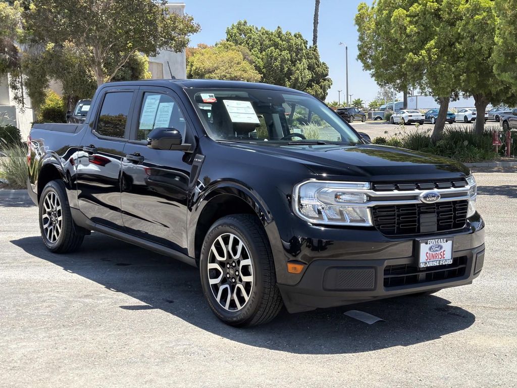 View vehicle photo 4