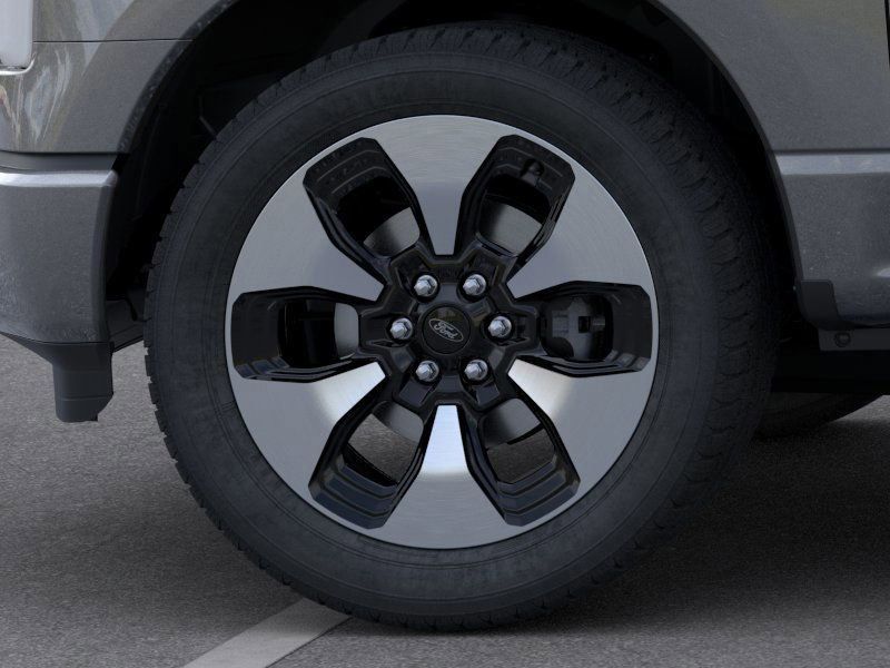 2025 Ford F-150 Lightning Platinum