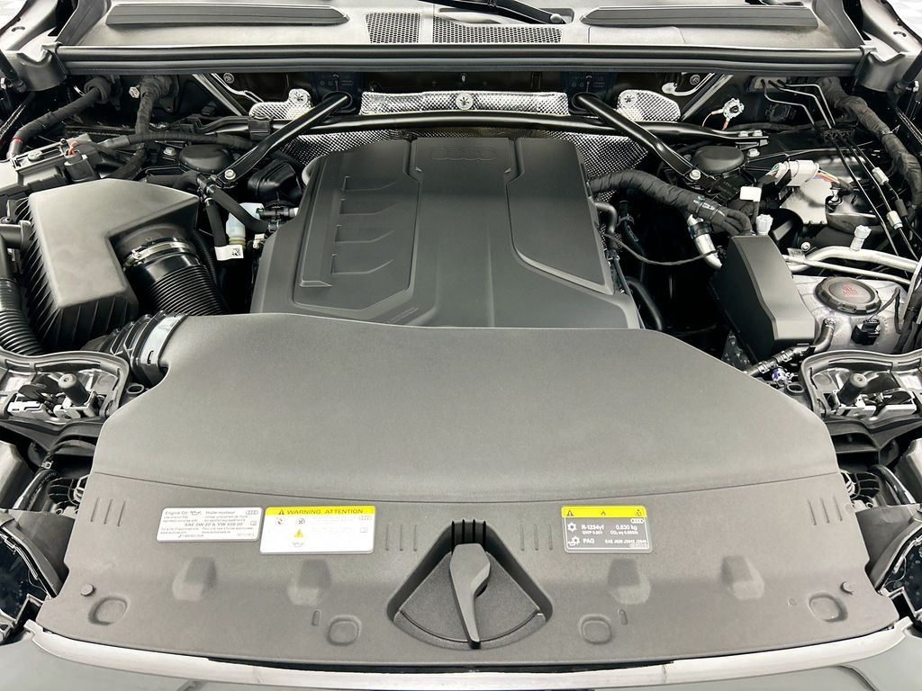 Thumbnail: 2025 Audi Q5 - 28