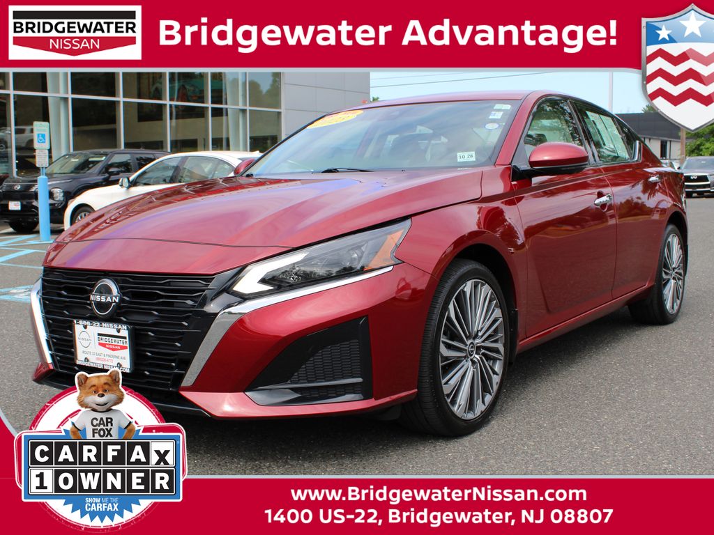 Red (Scarlet Ember Tintcoat) 2023 Nissan Altima Sedan All-Wheel Drive Continuously Variable Transmission