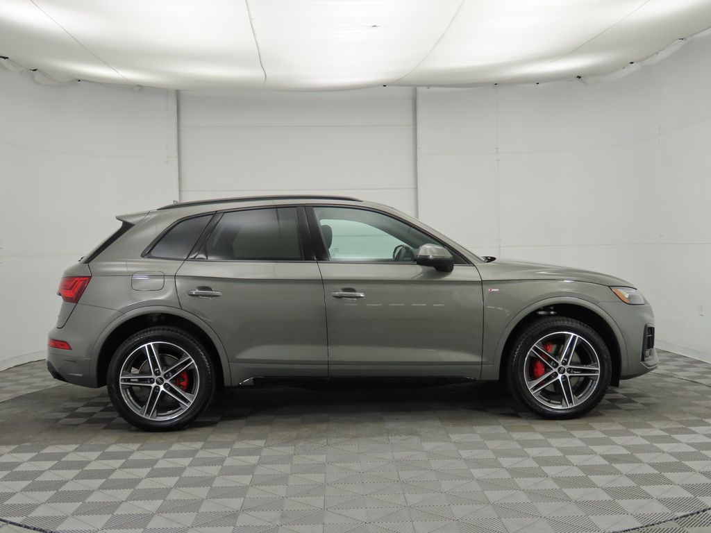 2025 Audi Q5  4