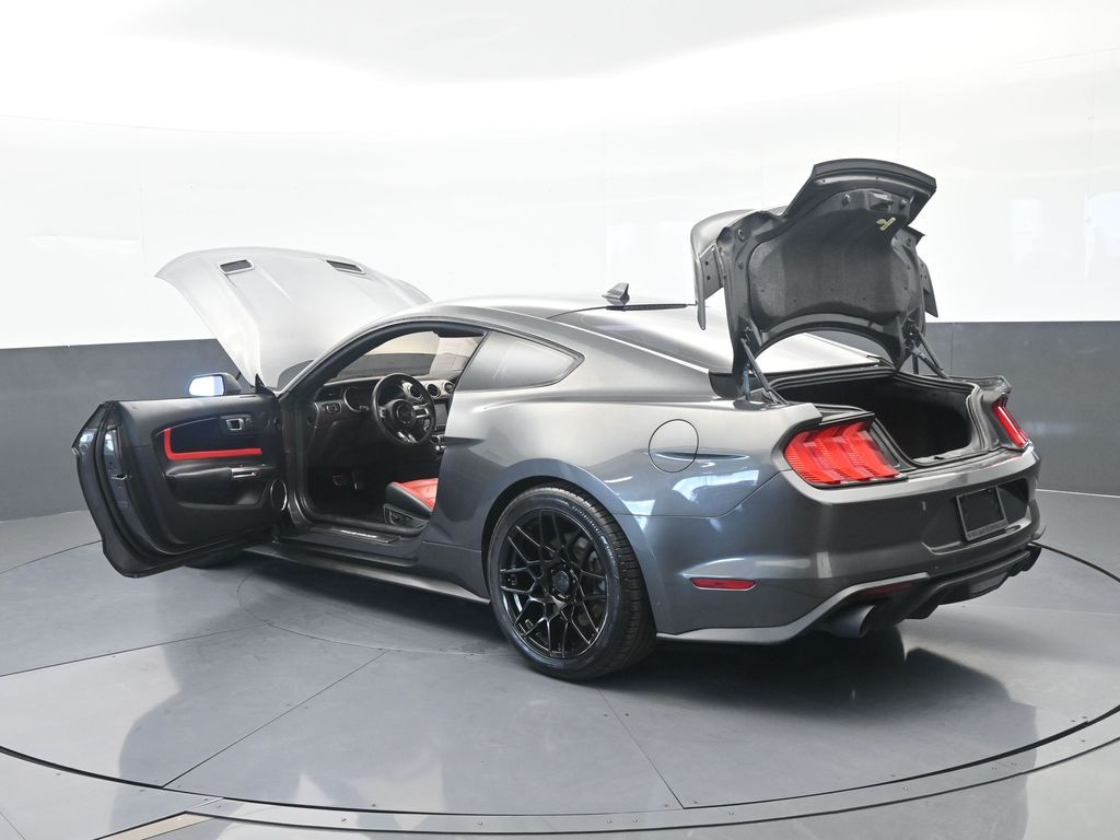 Used 2020 Magnetic Ford GT Premium image 63