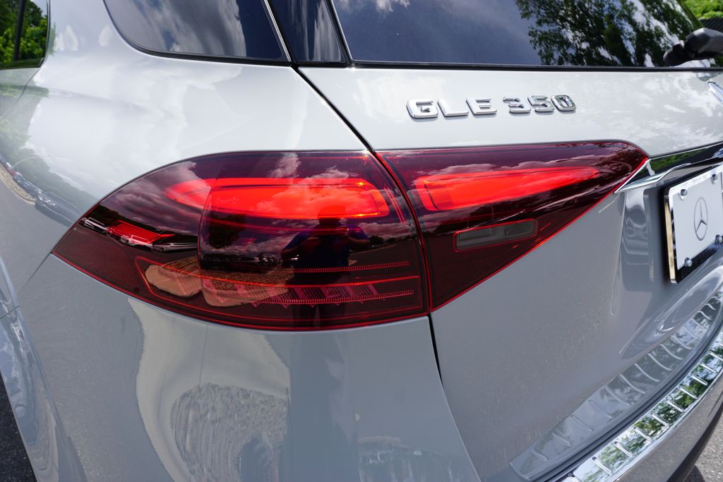 2025 Mercedes-Benz GLE 350 13