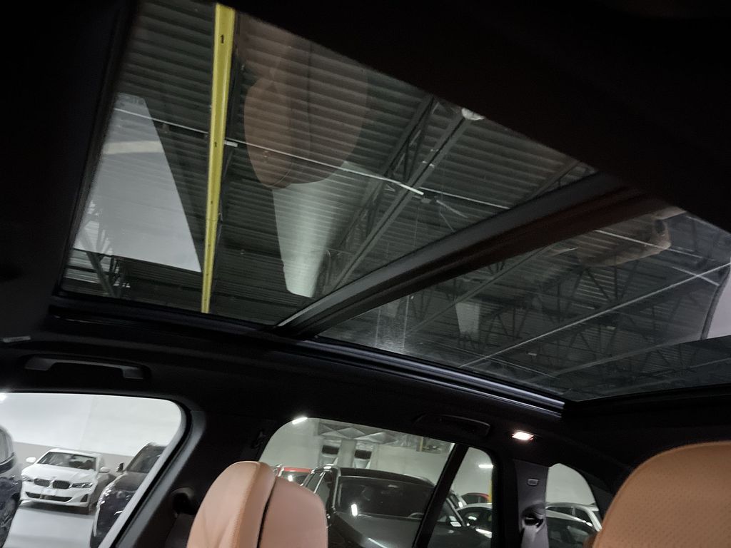 Thumbnail: 2026 BMW X5 - 22