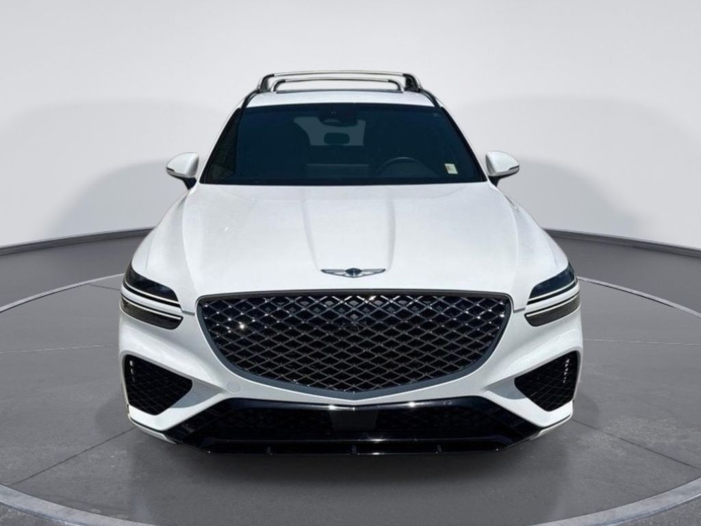 Used 2023 White Genesis 2.5T image 2