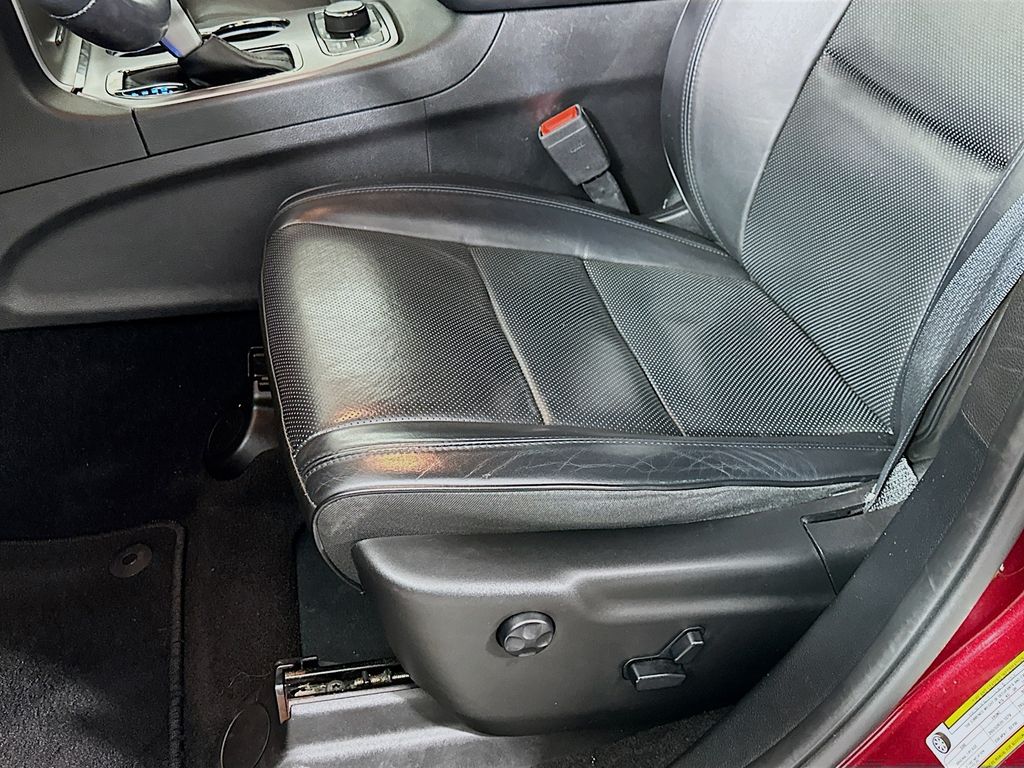 used 2021 Jeep Grand Cherokee car, priced at $27,985