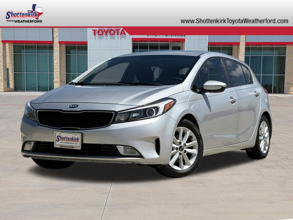 2017 Kia Forte5 LX