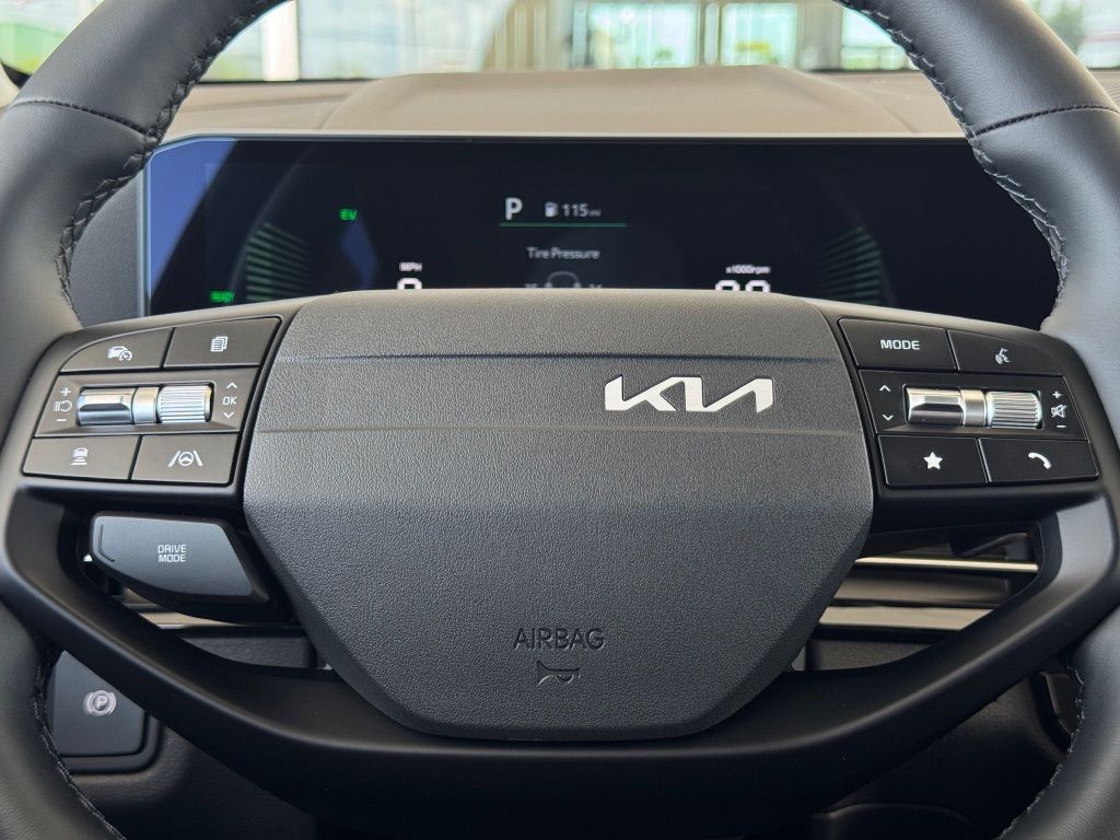 2026 Kia Sportage Hybrid LX Gray at Community Kia