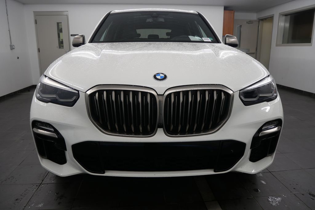 2020 BMW X5 M50i 9