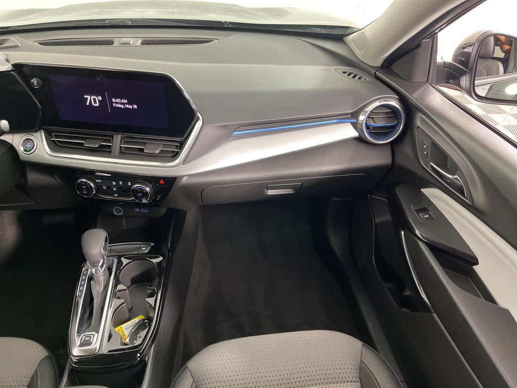 2024 Chevrolet Trax LT 18