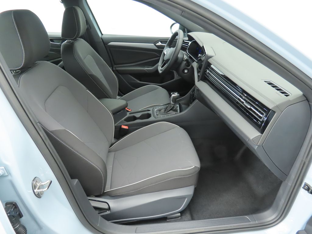 Thumbnail: 2025 Volkswagen Jetta - 20