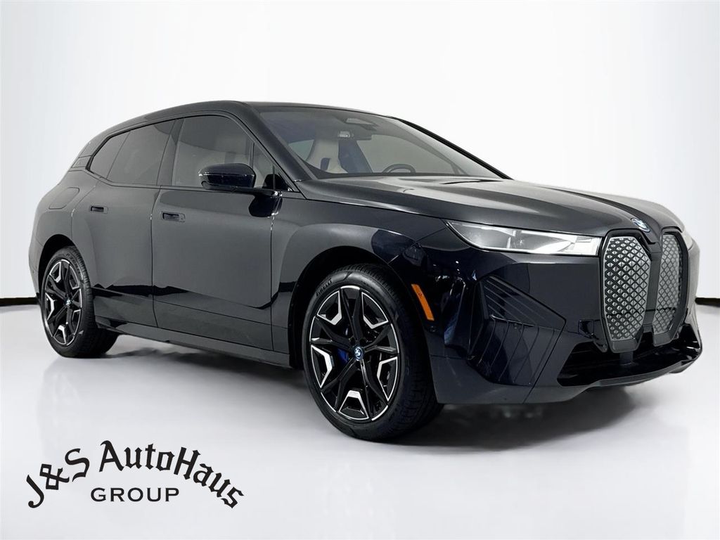 2024 BMW iX xDrive50 AWD