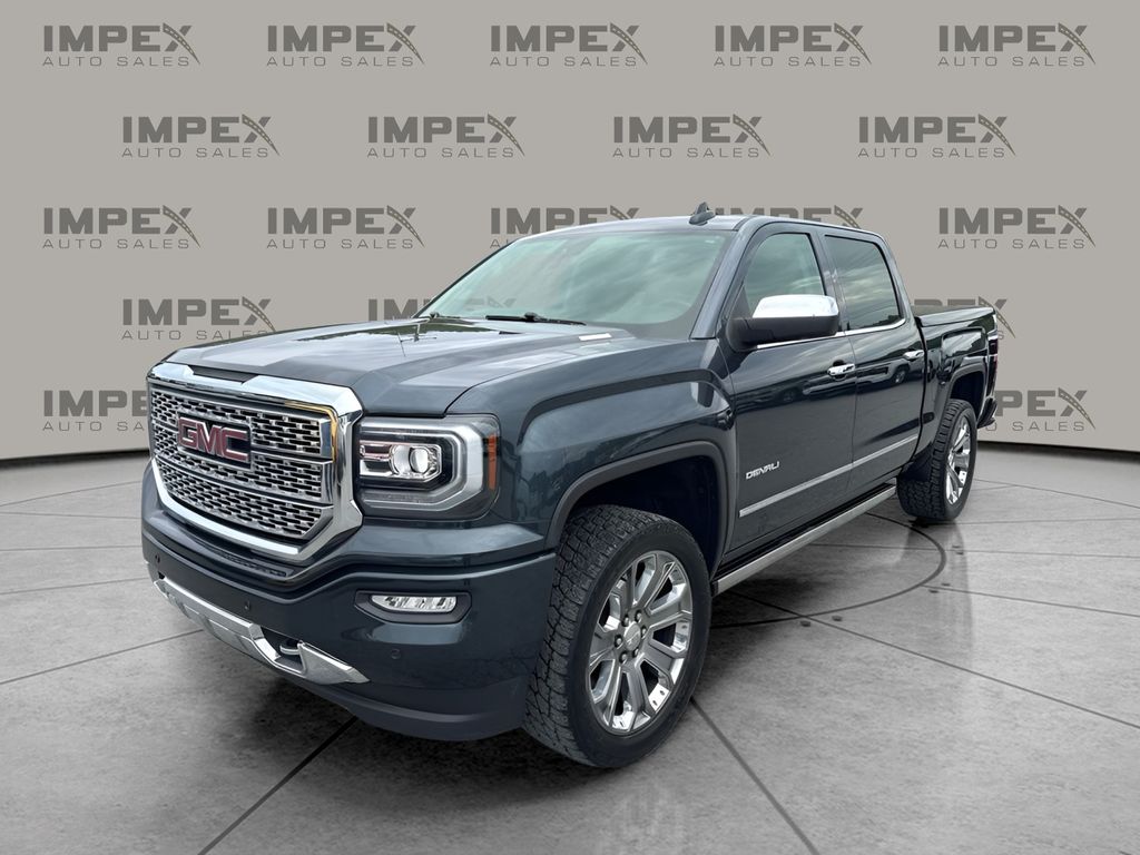 2017 GMC Sierra 4WD Crew Cab Short Box's photo