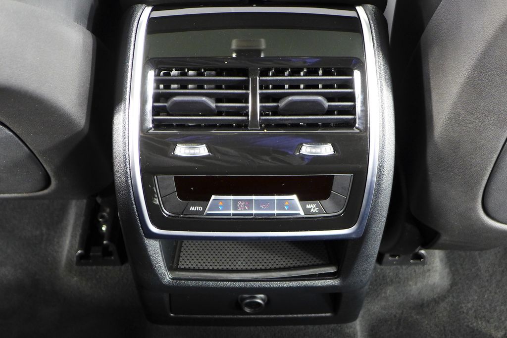 Thumbnail: 2023 BMW X5 - 22