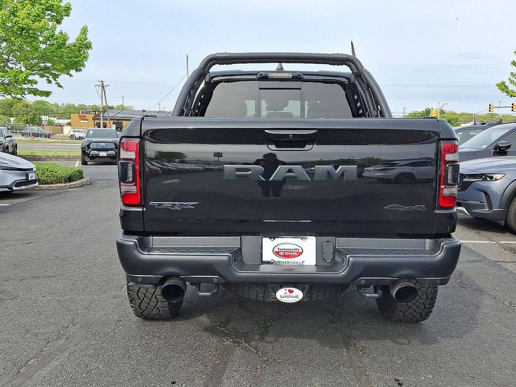 Thumbnail: 2022 RAM 1500 - 5