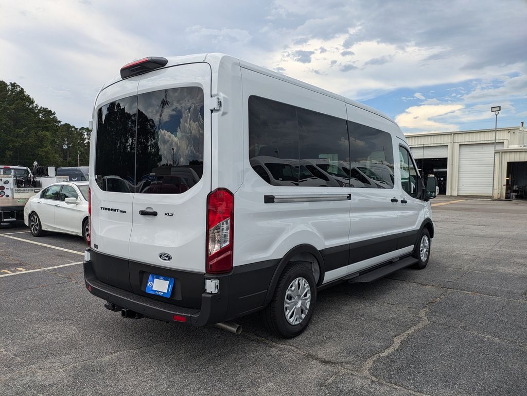 2026 Ford Transit-350 Passenger Van XLT