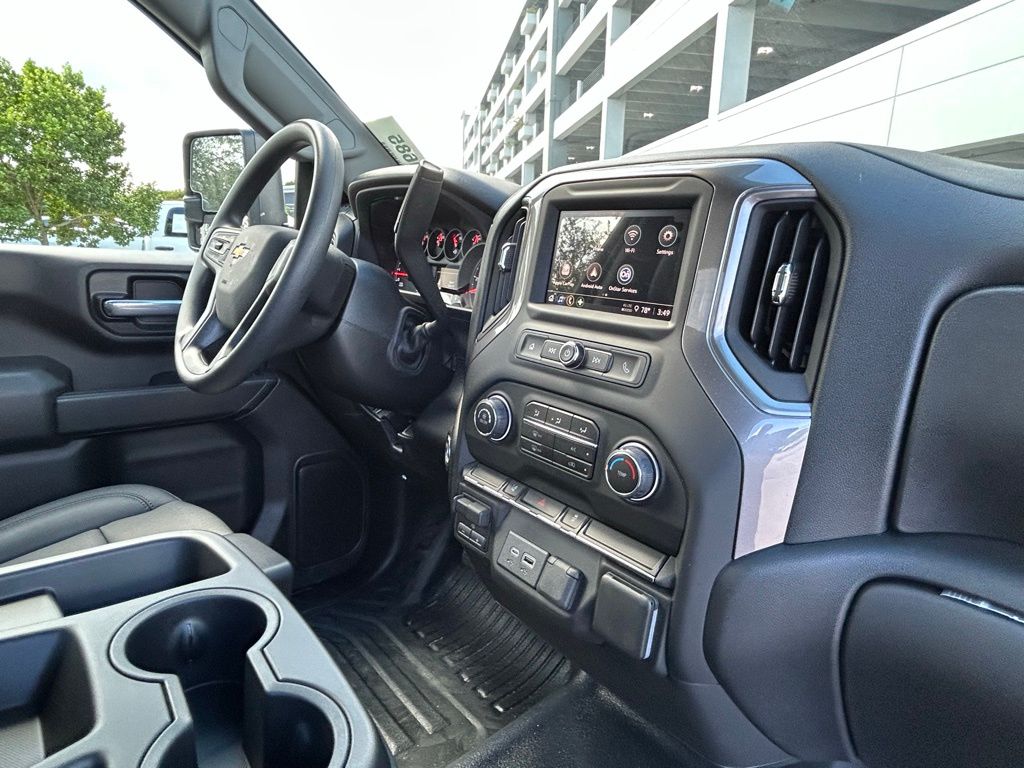 New 2025 Summit White Chevrolet Work Truck image 27