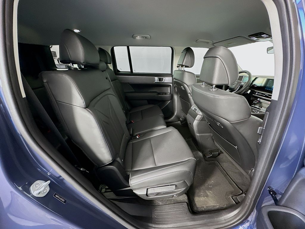 Thumbnail: 2025 Hyundai Santa Fe - 27