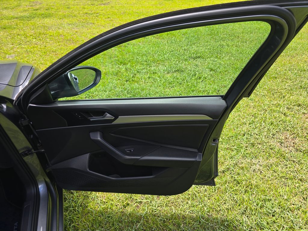 2020 Volkswagen Jetta SE