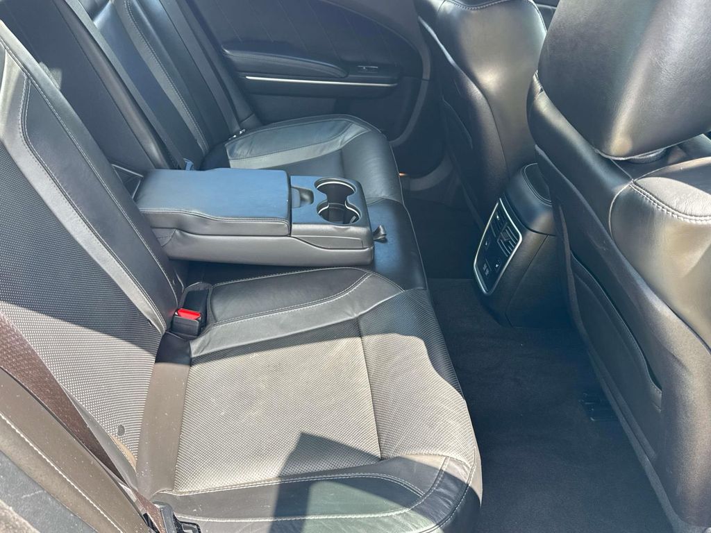 Thumbnail: 2019 Dodge Charger - 24