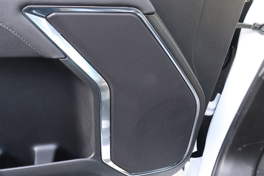 Thumbnail: 2026 Chevrolet Silverado 1500 - 19