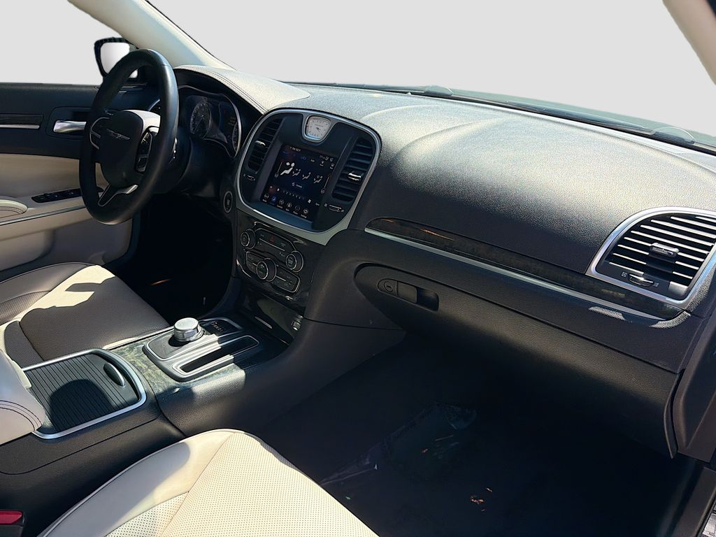 Used 2023 Black Chrysler Touring image 30