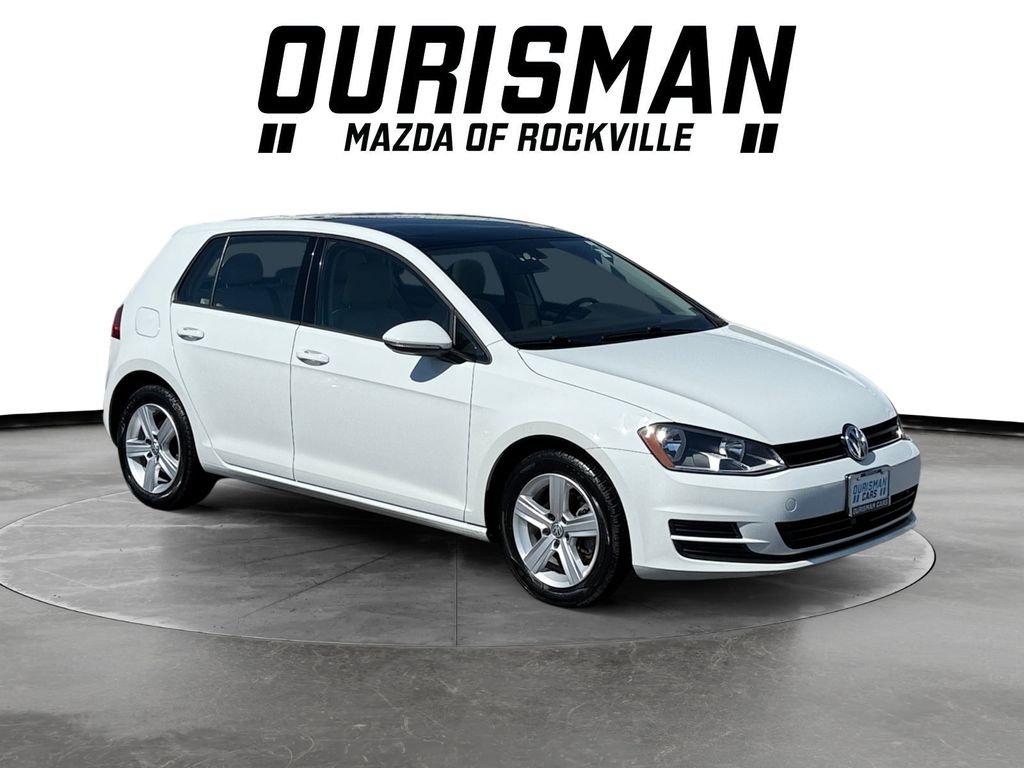 2017 Volkswagen Golf TSI Wolfsburg Edition 4-Door FWD