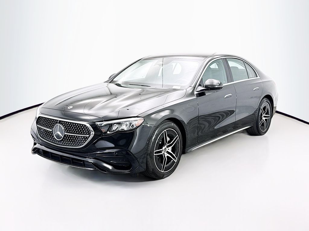 Thumbnail: 2025 Mercedes-Benz E-Class - 1