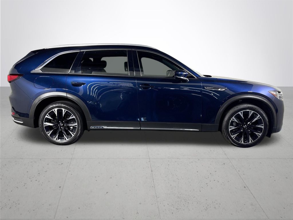 2024 Mazda CX-90 PHEV Premium Plus