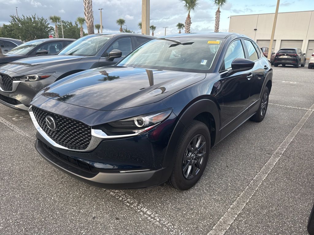 View vehicle photo 2