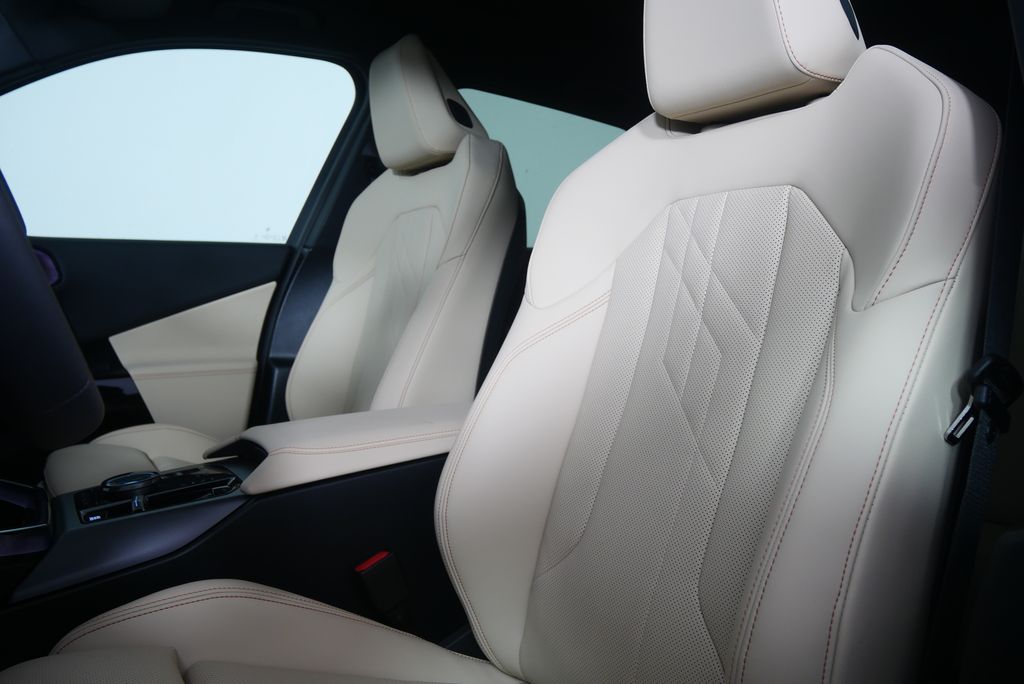 Thumbnail: 2026 BMW X3 - 11