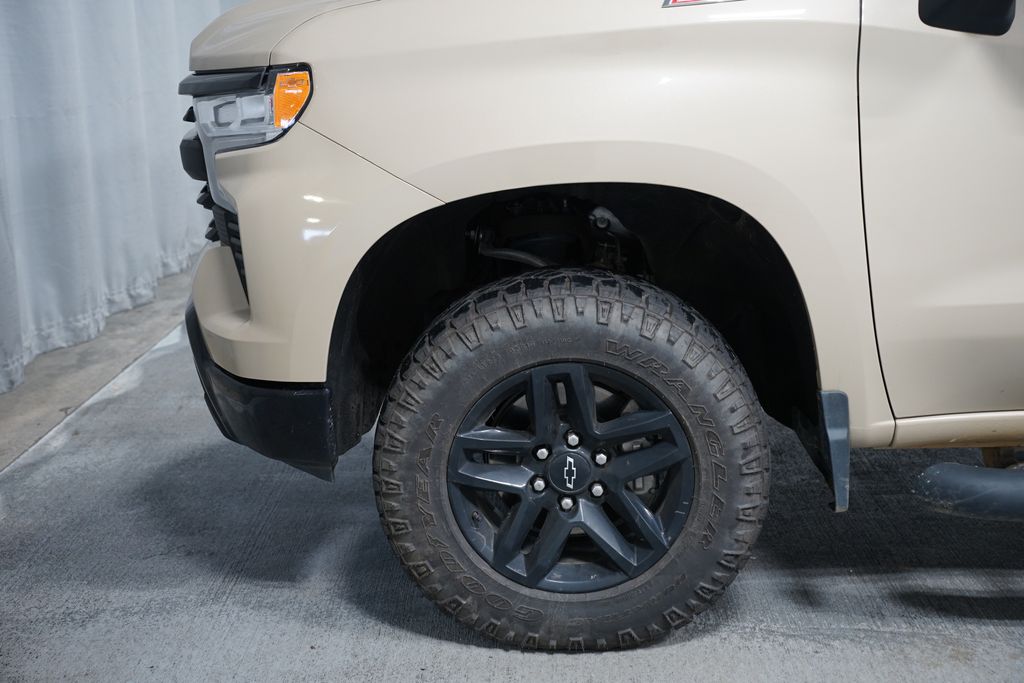 Thumbnail: 2022 Chevrolet Silverado 1500 - 5
