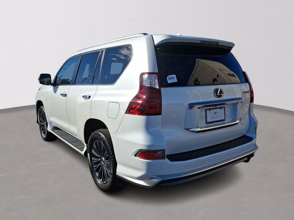 Thumbnail: 2022 Lexus GX - 5